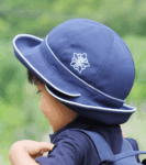 紫外線対策に特化した3WAYUVカット帽子タイプの特殊な校帽・制帽　株式会社ピーカブー