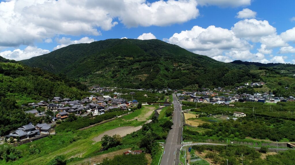 和歌山県の高尾山。鄭登山ハイカーに人気の山