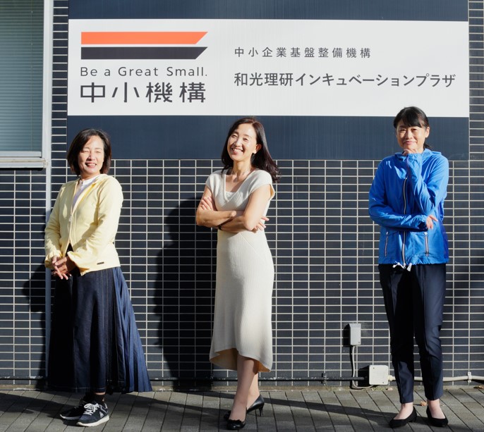 株式会社ピーカブー　メインスタッフ